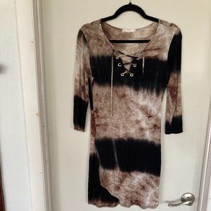 T-Shirt/Dress Tie Dyed with Lace up front